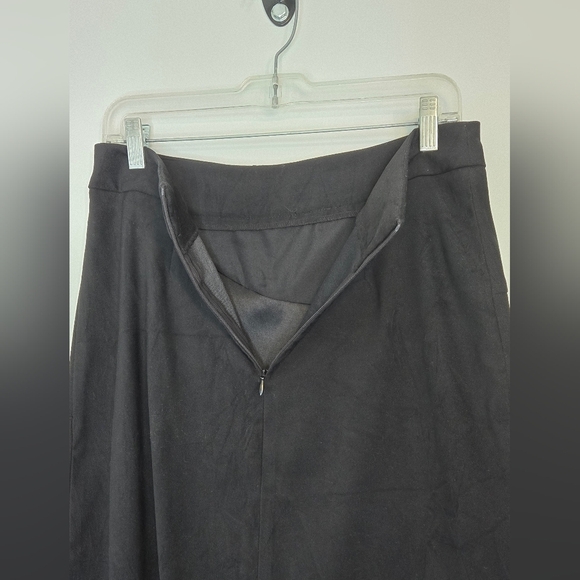 Zoe Black Layered Midi Skirt Size 4 • Asymmetrical Ruffle Style Made In Canada - Picture 4 of 6